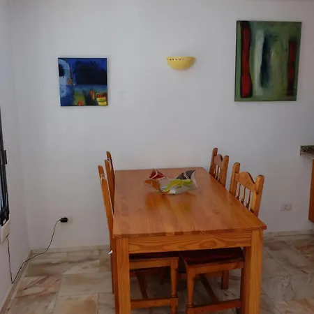 Little House With Pool, Seaview Big Sunterrace For 4 Pers. بيت للعطل